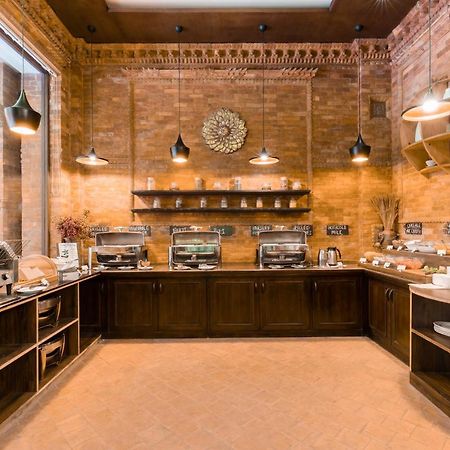 Dahlia Boutique Hotel Покхара Экстерьер фото