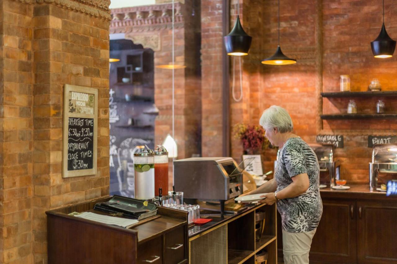 Dahlia Boutique Hotel Покхара Экстерьер фото