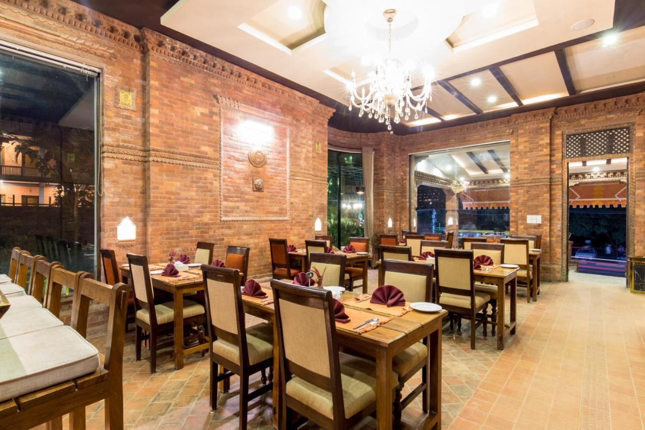 Dahlia Boutique Hotel Покхара Экстерьер фото
