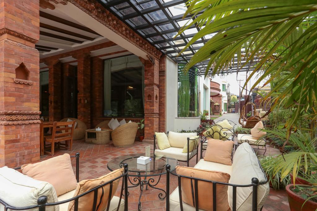 Dahlia Boutique Hotel Покхара Экстерьер фото
